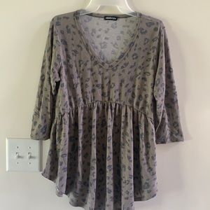 Boutique top • cheetah print top